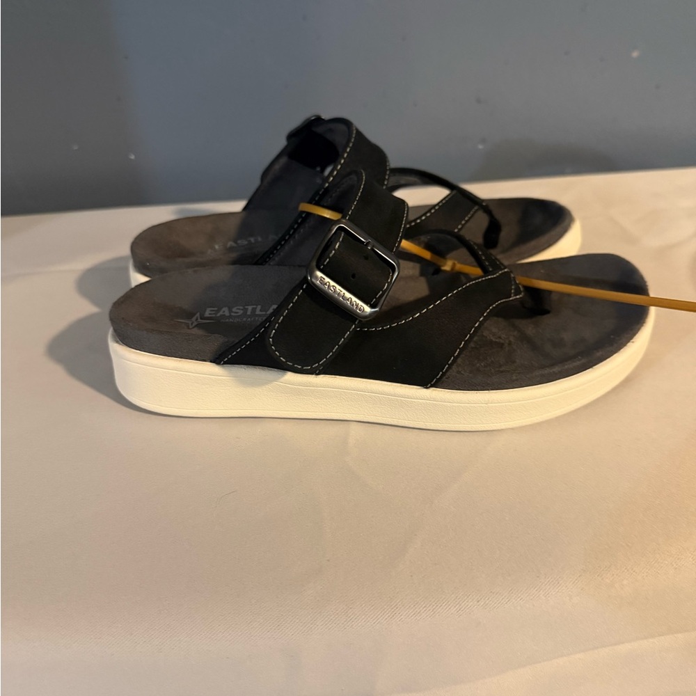 Eastland Black and White Sandals